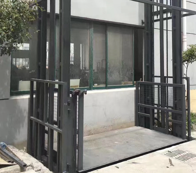 遵义导轨式施工升降机助力民生工程提速增效